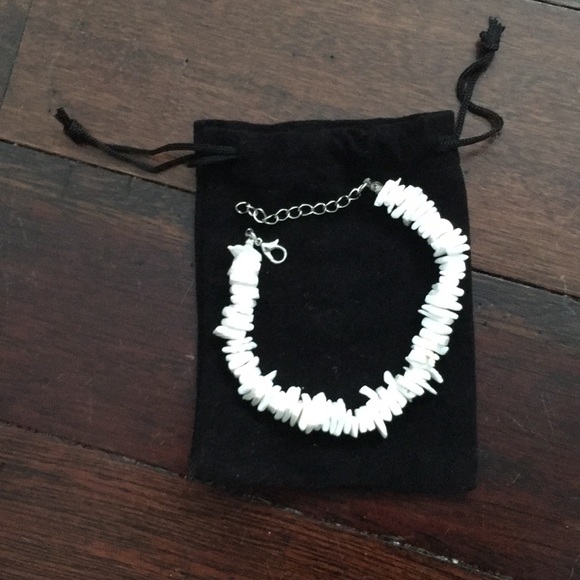 Pula shell bracelets - Picture 4 of 4